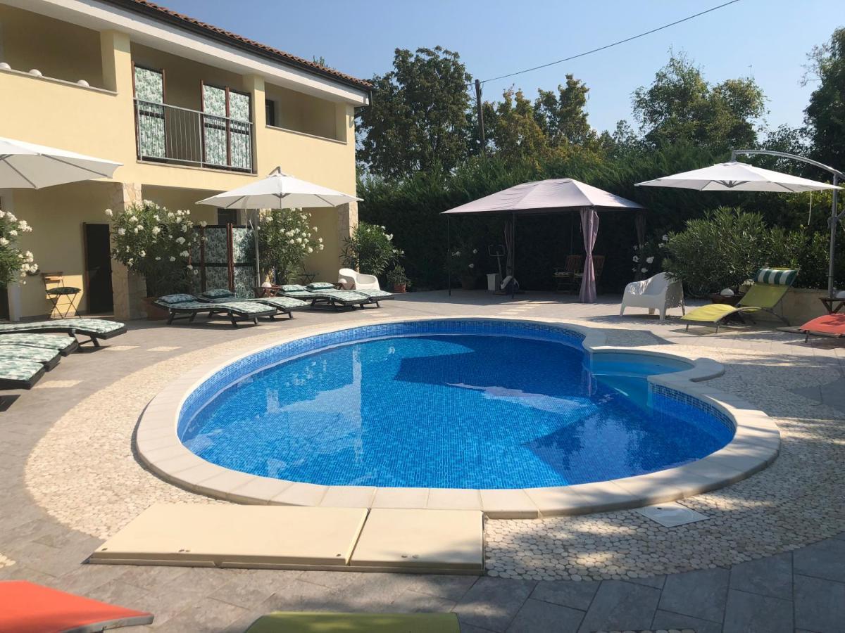 Elicriso Resort Rasopasno Bagian luar foto