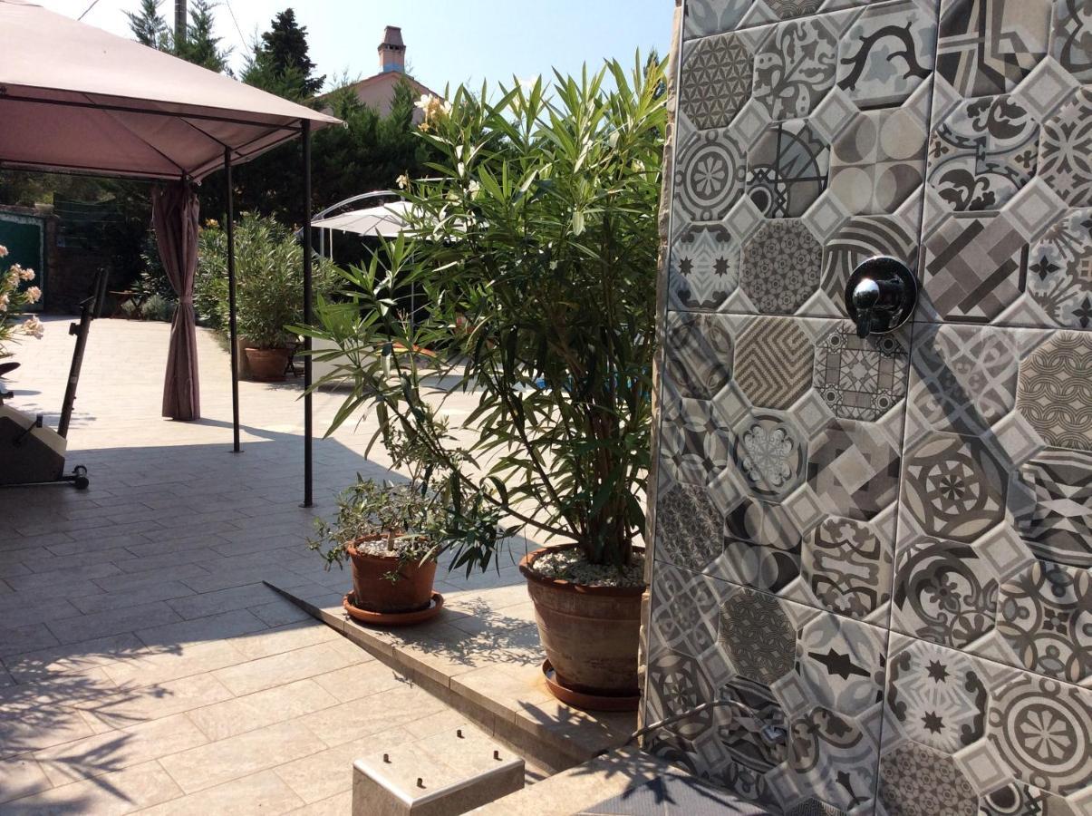 Elicriso Resort Rasopasno Bagian luar foto